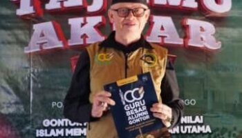 100 TAHUN GONTOR; MENUJU PERADABAN MULIA.