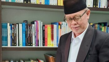 Shuhbatul-Ustaadzi Harmonisasi Hubungan Guru-Murid (Refleksi Hari Guru)