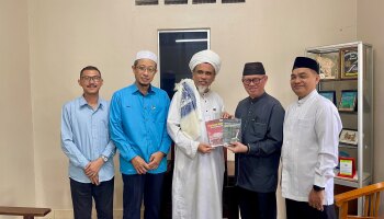 TIM PENELITI KOLABORASI INTERNASIONAL FDKI IAIN SAS BABEL KUNJUNGI PERTUBUHAN PENDIDIKAN AL ALIYAH NEGERI SEMBILAN MALAYSIA
