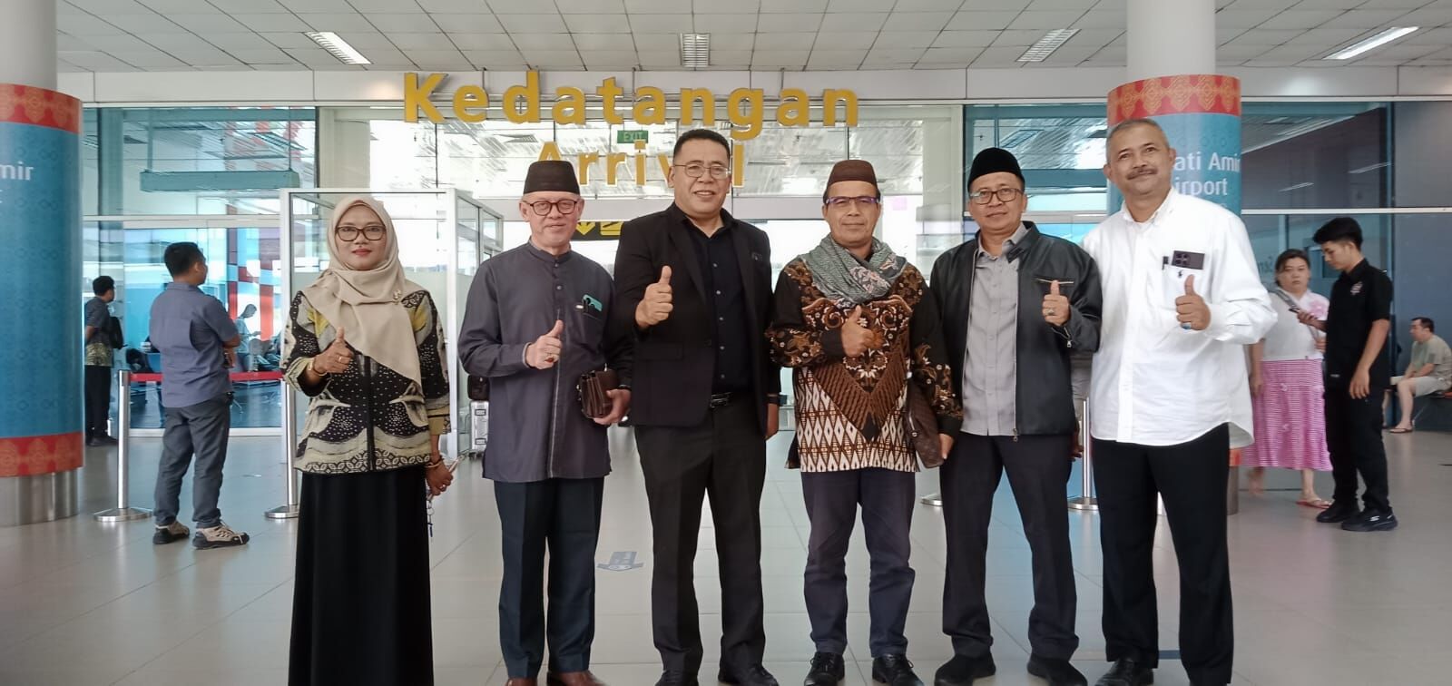 Tiba di Bandara Depati Amir, Rektor Baru IAIN SAS Babel Dijemput Jajaran Sivitas Akademika